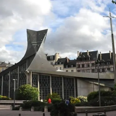 Gare-centre-rouen Daire *